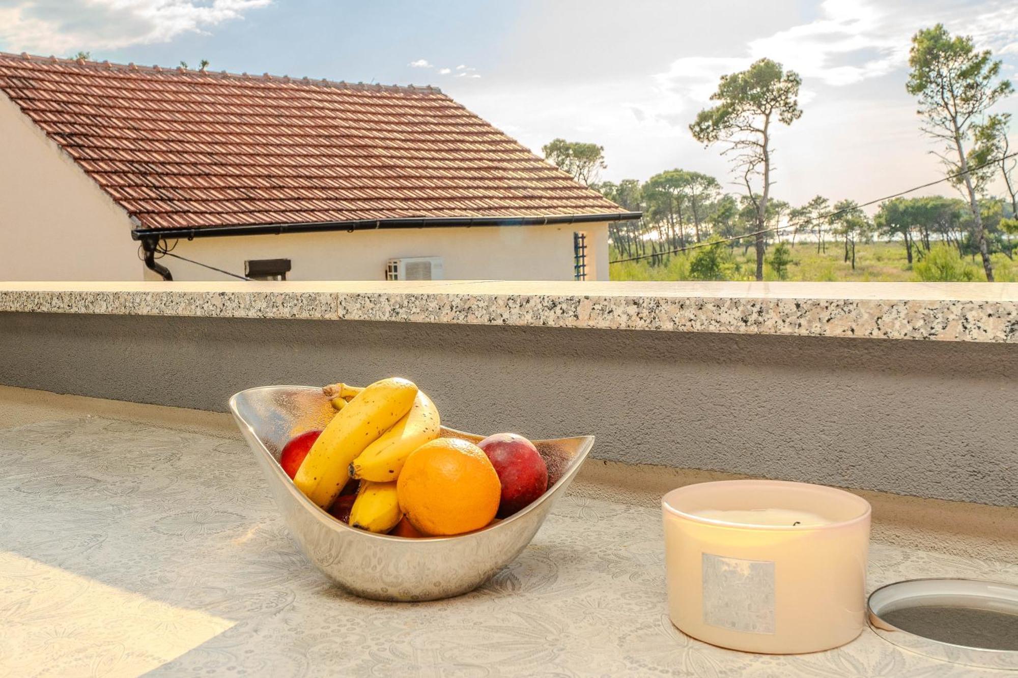 Apartments Dalmatia (Adults Only) Privlaka  Exterior foto