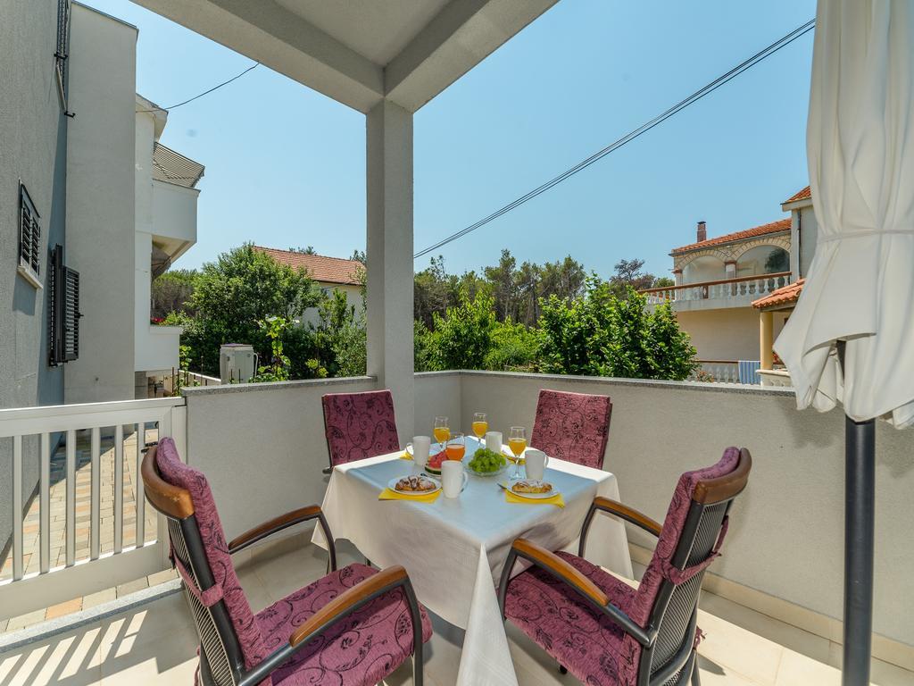 Apartments Dalmatia (Adults Only) Privlaka  Exterior foto