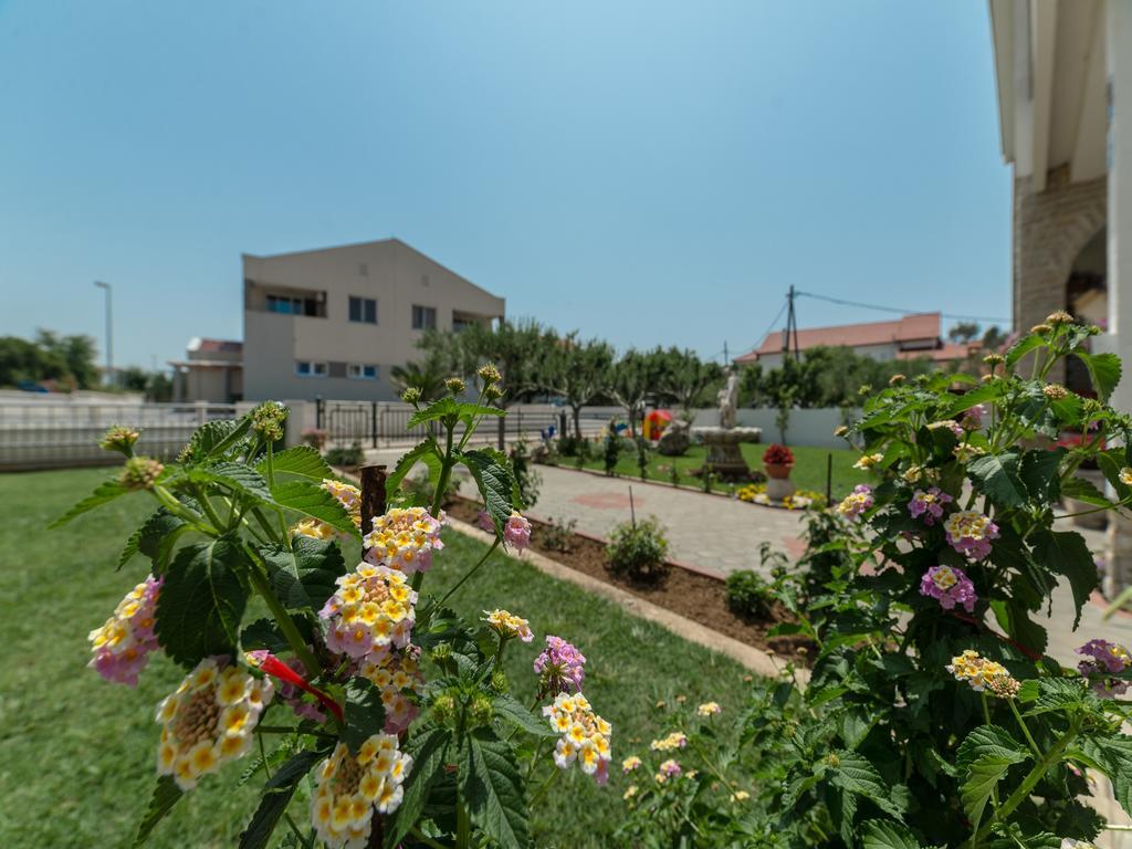 Apartments Dalmatia (Adults Only) Privlaka  Exterior foto