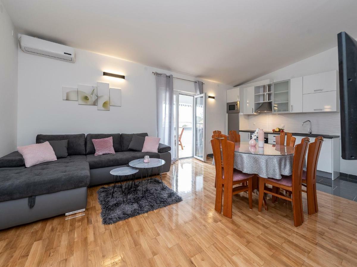 Apartments Dalmatia (Adults Only) Privlaka  Exterior foto